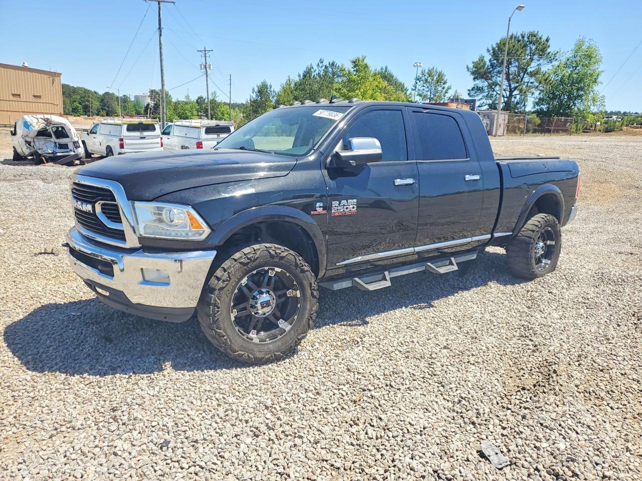 2017 Ram 2500 Longhorn, VIN 3C6UR5PL0HG603470 — Бок