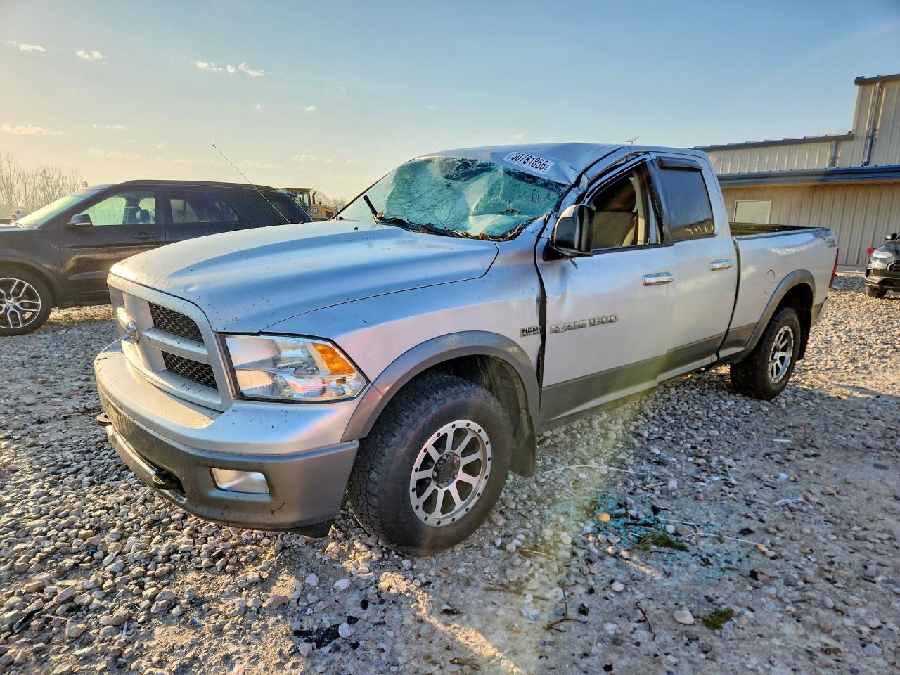 2012 Ram 1500 Outdoorsman, VIN 1C6RD7GT2CS118698 — Крыша