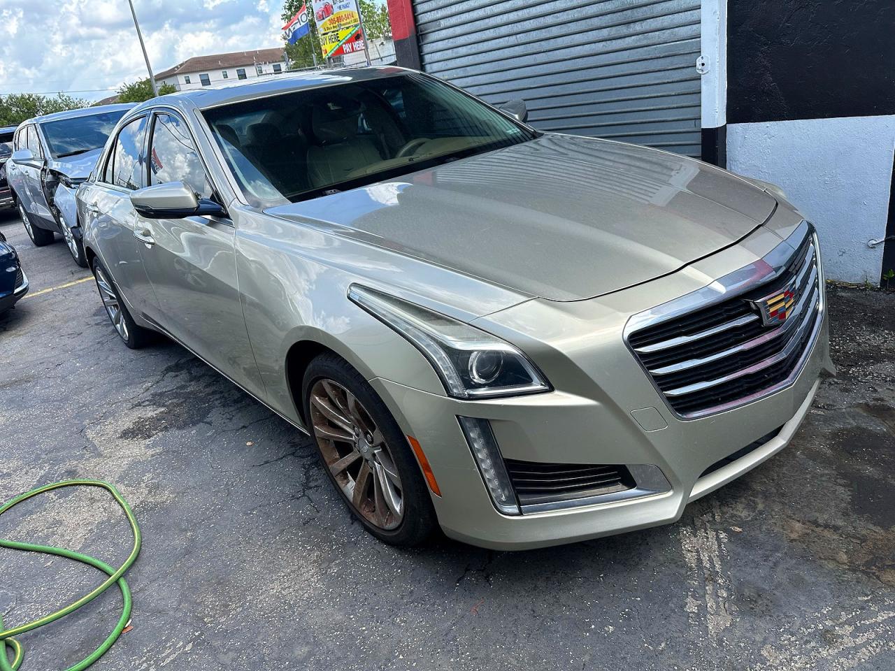 2016 Cadillac CTS Luxury Collection AWD, VIN 1G6AX5SX9G0110193 — Frame damage
