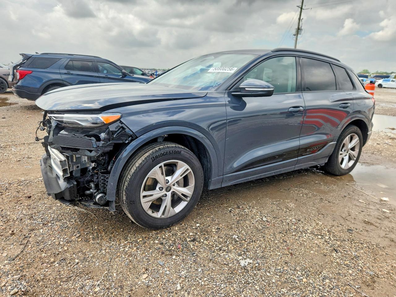 2025 Audi Q6 e-tron Premium, VIN WA112BGF2SA026630 — Rear end