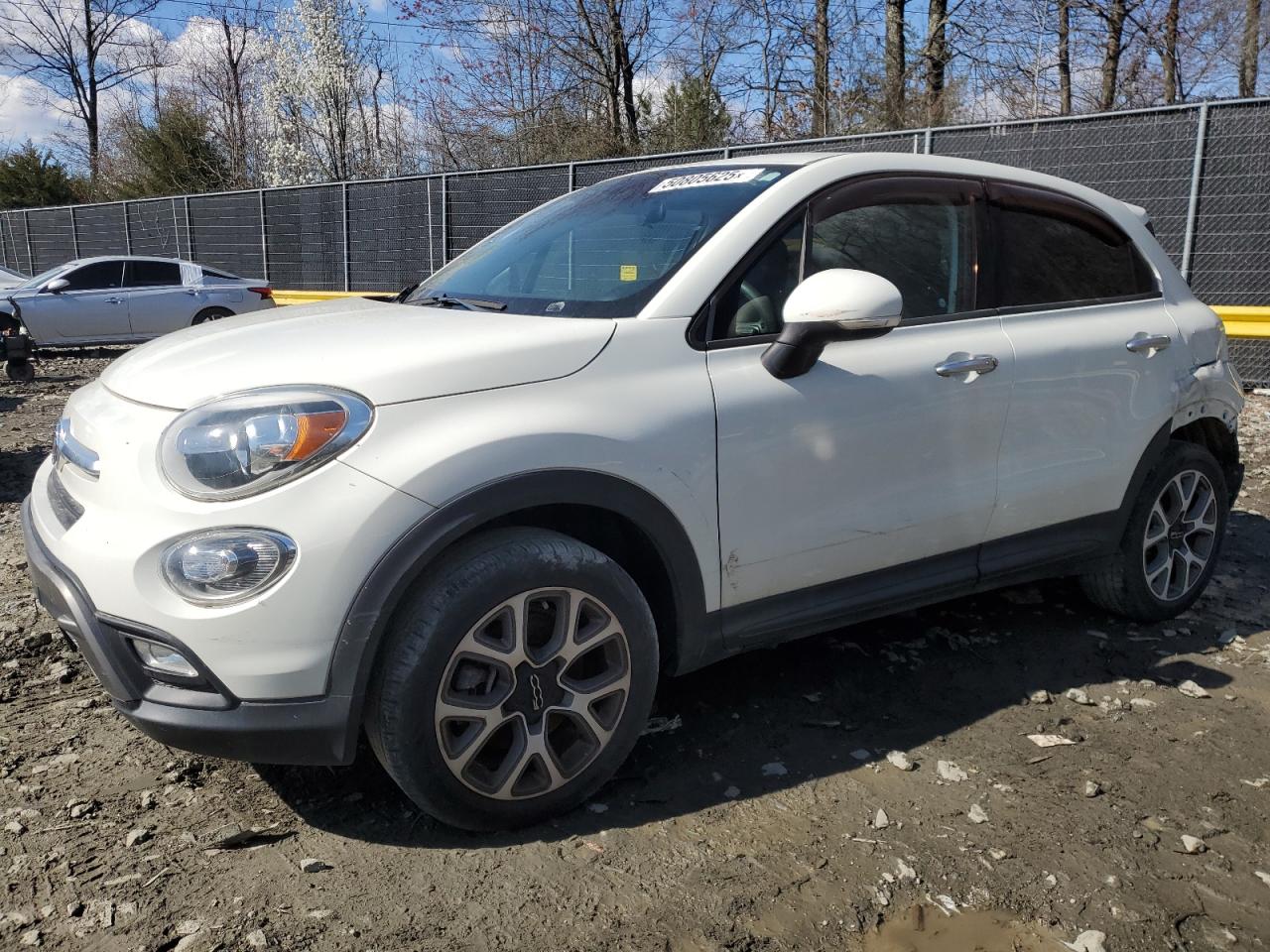 2016 FIAT 500X Trekking, VIN ZFBCFXCT0GP336646 — Rear end