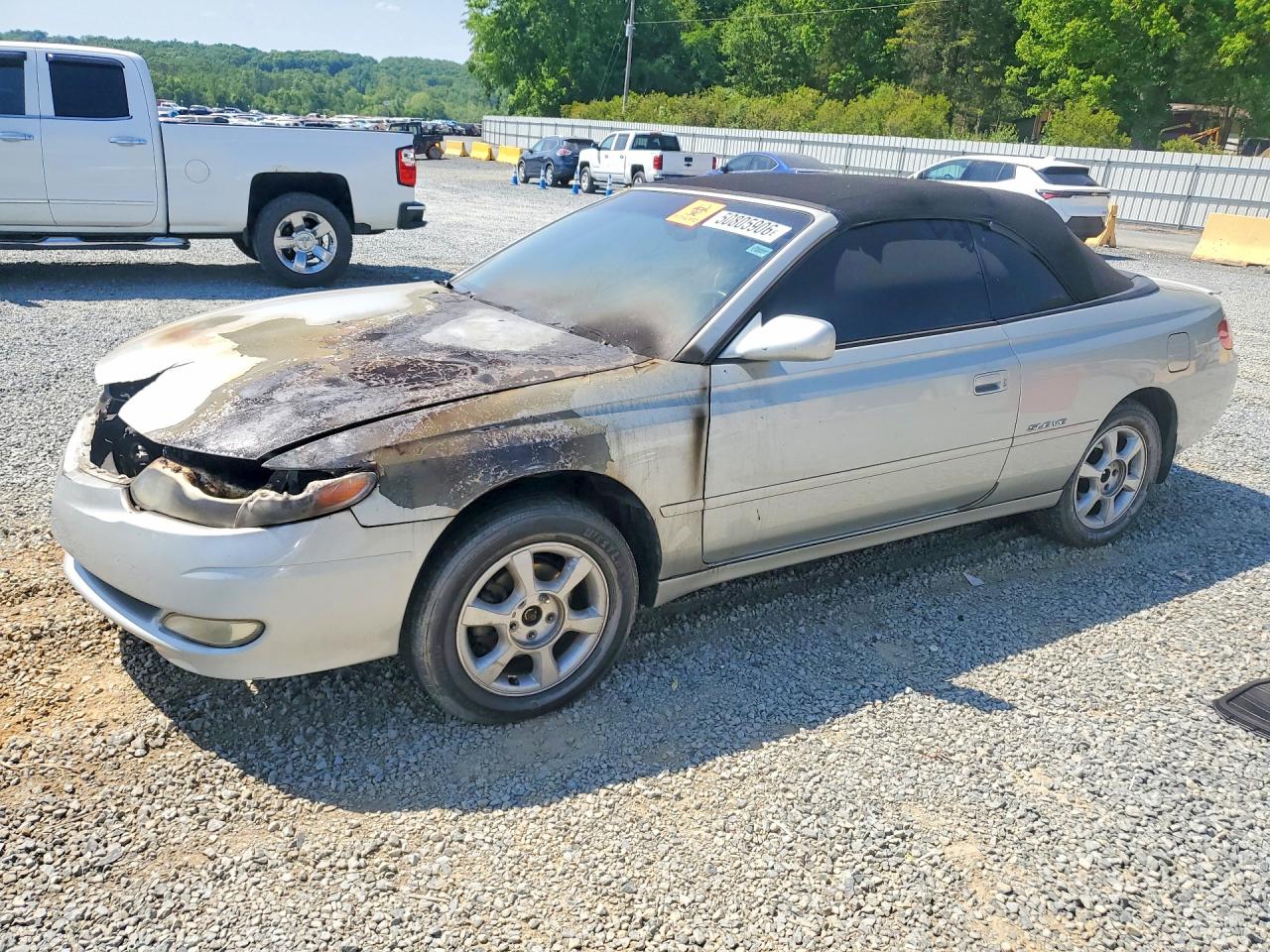 2003 Toyota Solara SLE, VIN 2T1FF22P23C607865 — Пожар