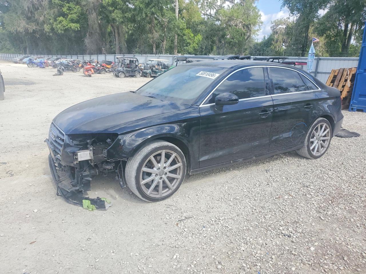2016 Audi A3 Premium Plus, VIN WAUC7GFF4G1056649 — Перед