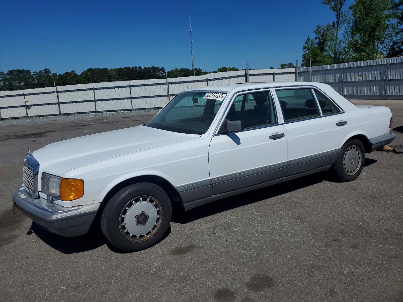 1986 Mercedes-Benz 300 SDL, VIN WDBCB25D6GA276653 — Minor dents and scratches