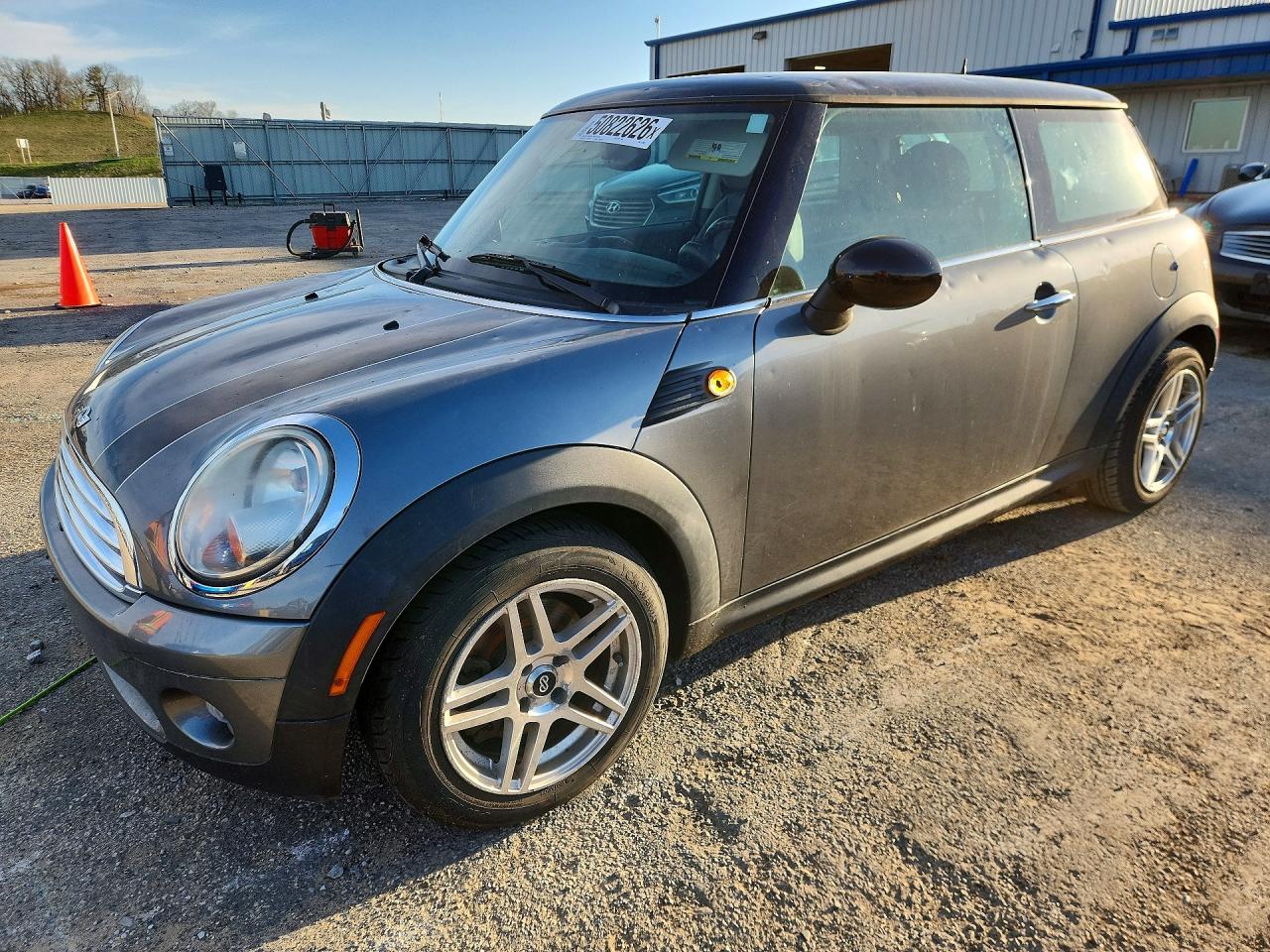 2010 MINI Hardtop, VIN WMWMF3C53ATU79925 — Град