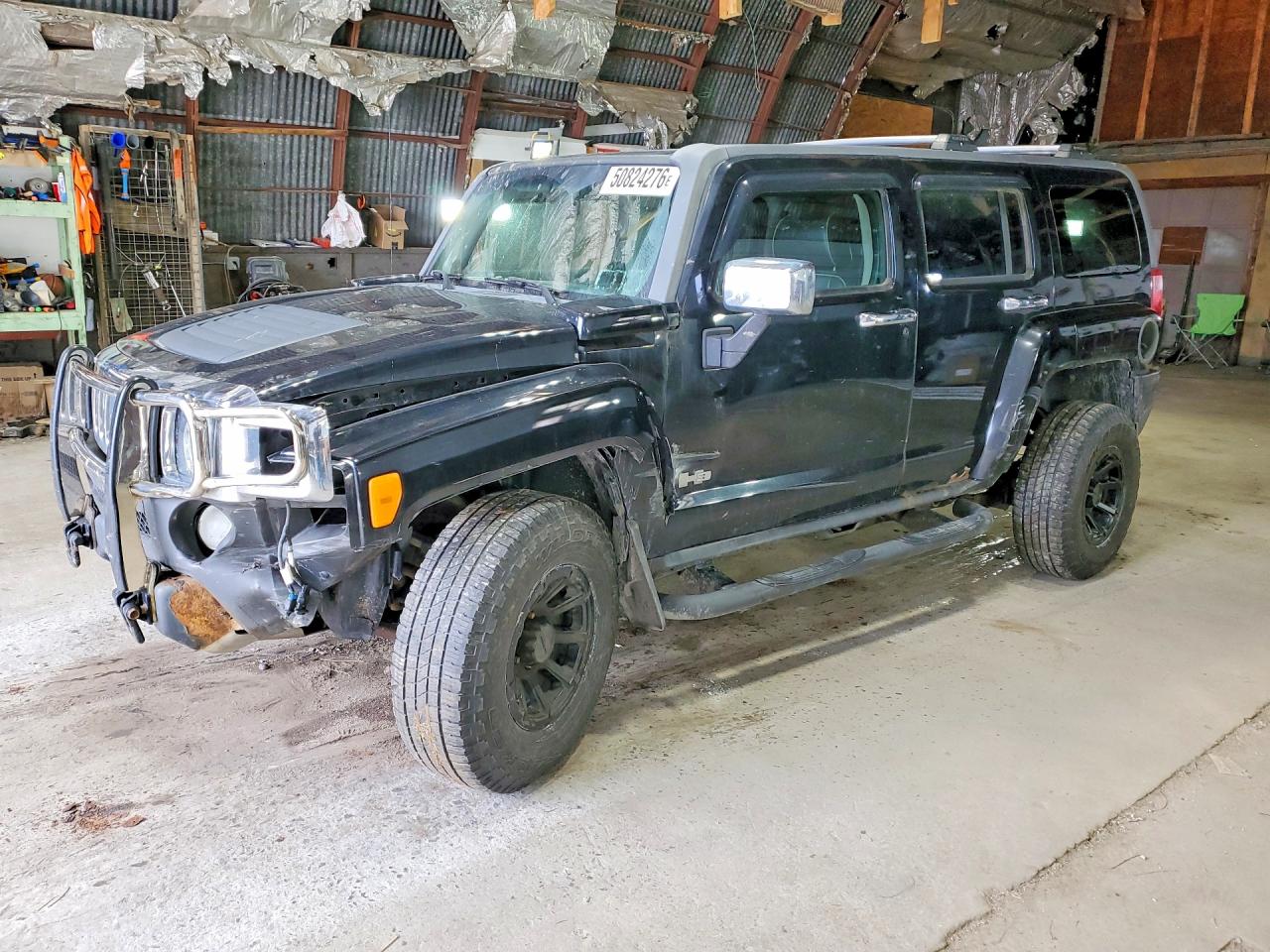 2010 Hummer H3, VIN 5GTMNLEP2A8116659 — Front end