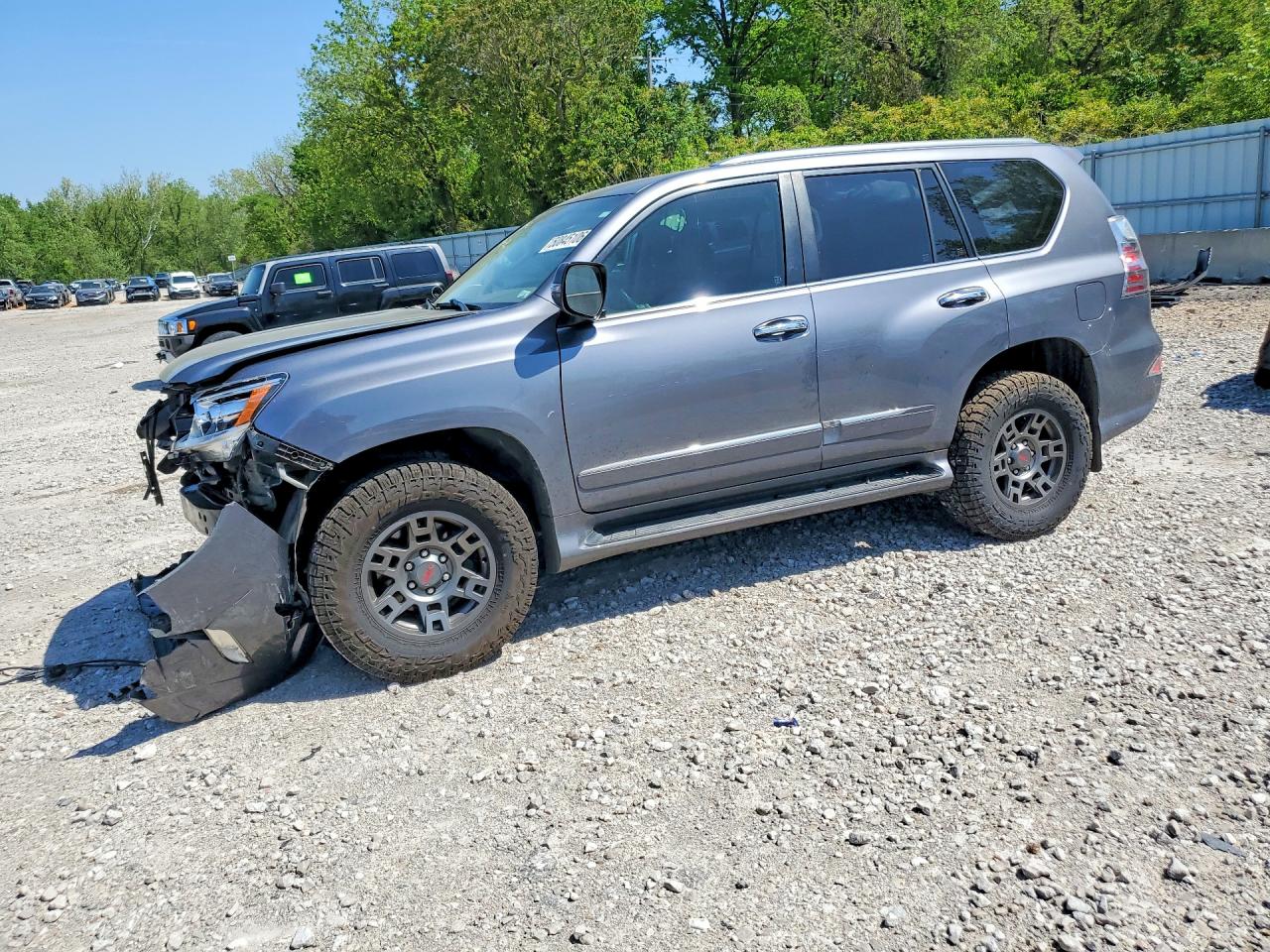 2017 Lexus GX 460 Premium, VIN JTJBM7FX3H5165692 — Front end