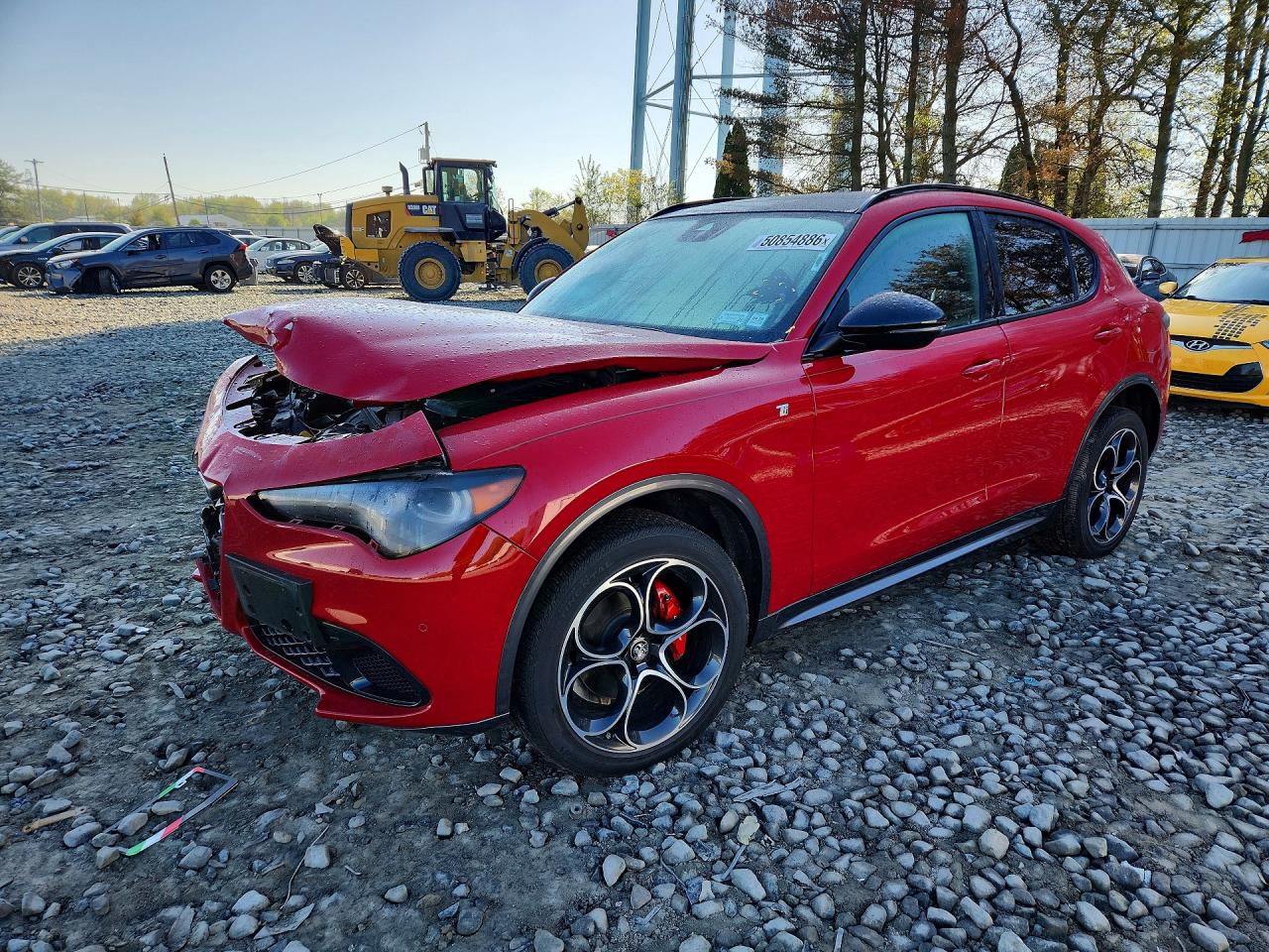 2024 Alfa Romeo Stelvio Ti, VIN ZASPAKBNXR7D70531 — Front end