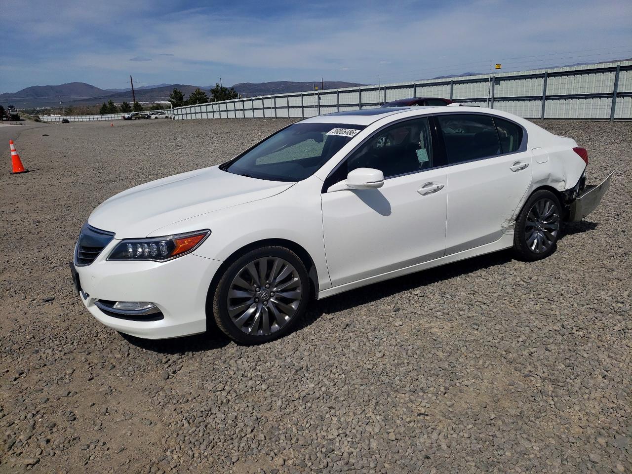 2016 Acura RLX Technology, VIN JH4KC1F53GC000431 — Rear end
