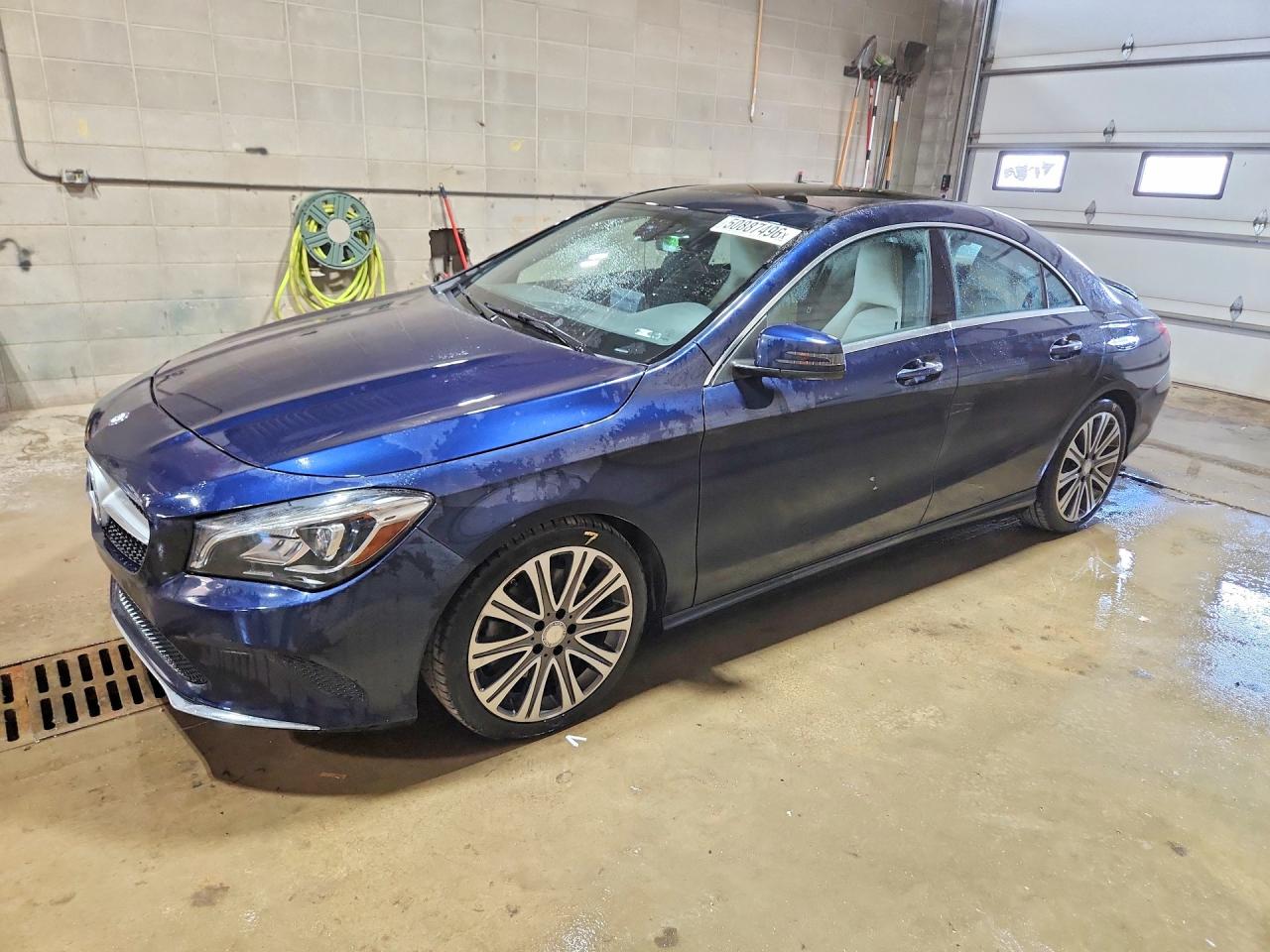 2018 Mercedes-Benz CLA 250, VIN WDDSJ4GB3JN514925 — Зад