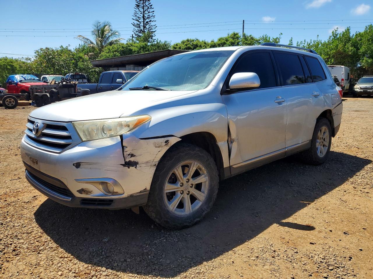 2013 Toyota Highlander, VIN 5TDZK3EH1DS107773 — Front end