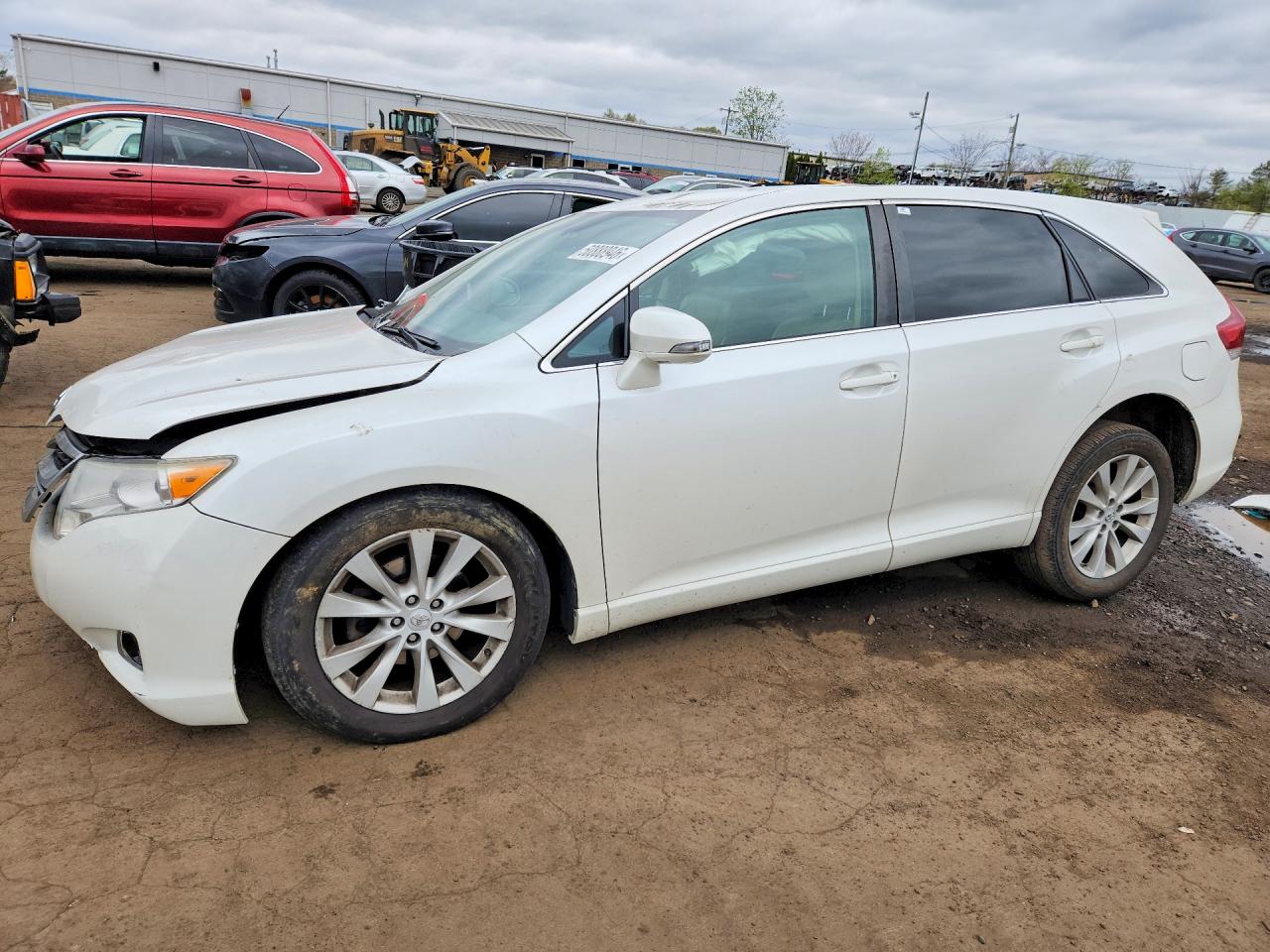2015 Toyota Venza LE, VIN 4T3BA3BB9FU075001 — Front end