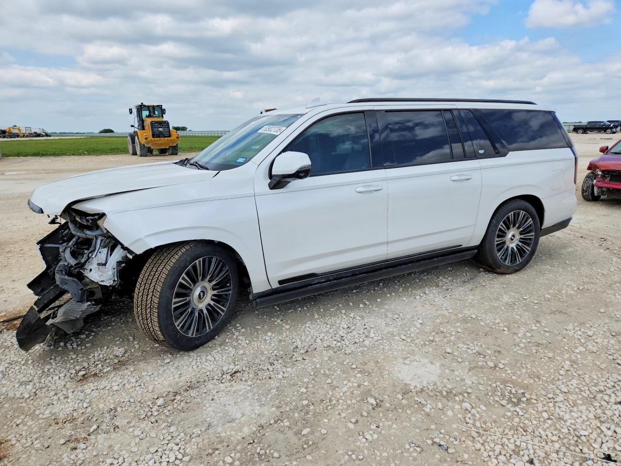 2021 Cadillac Escalade, VIN 1GYS3PKL7MR210591 — Front end