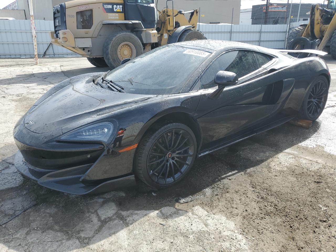 2017 McLaren 570GT, VIN SBM13GAA3HW002241 — Вандализм