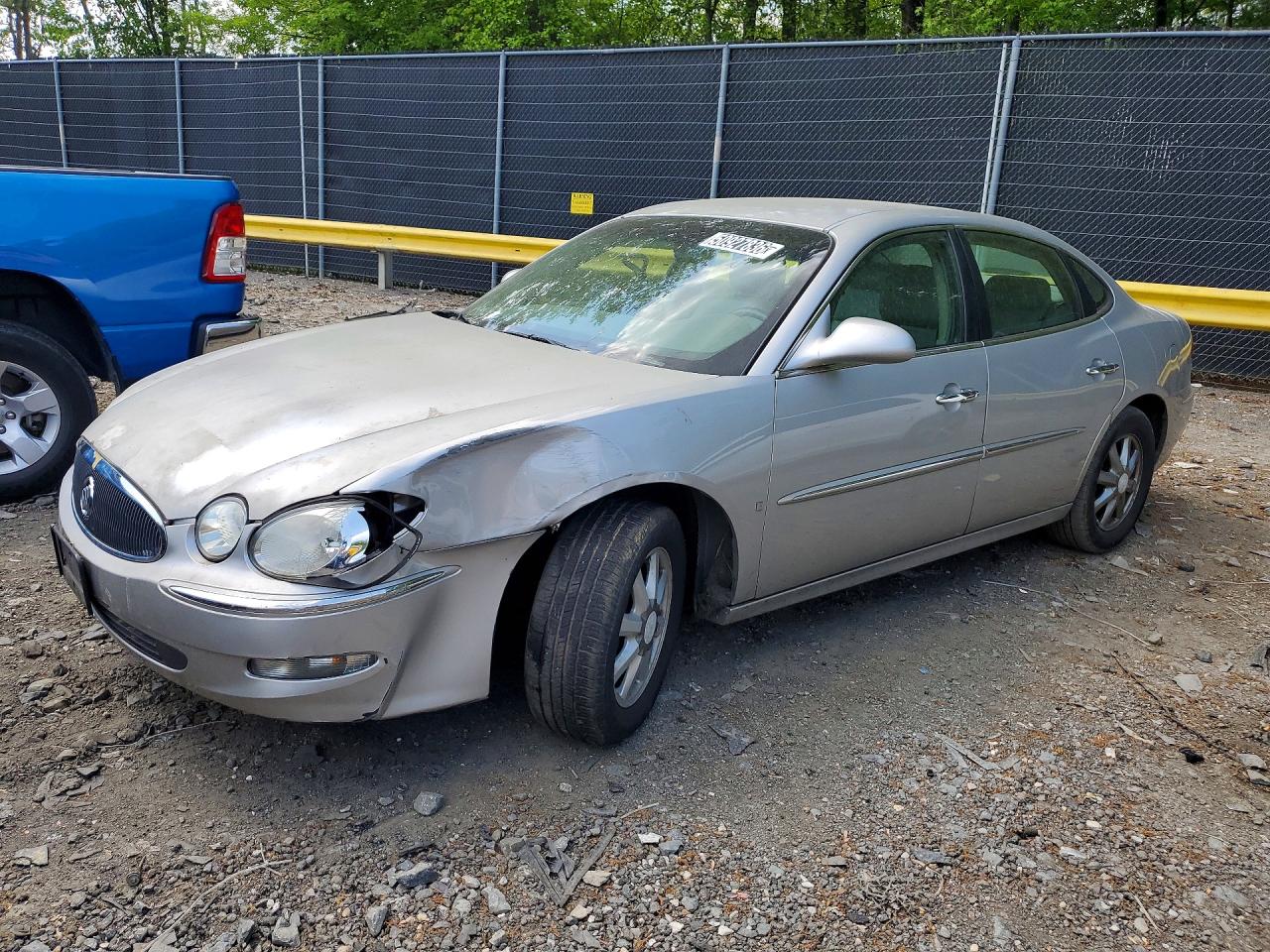 2007 Buick LaCrosse CXL, VIN 2G4WD582071118268 — Перед