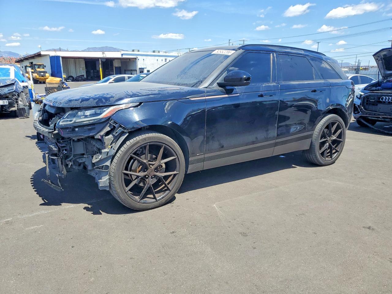 2018 Land Rover Range Rover Velar R-Dynamic SE, VIN SALYL2RX4JA749720 — Front end