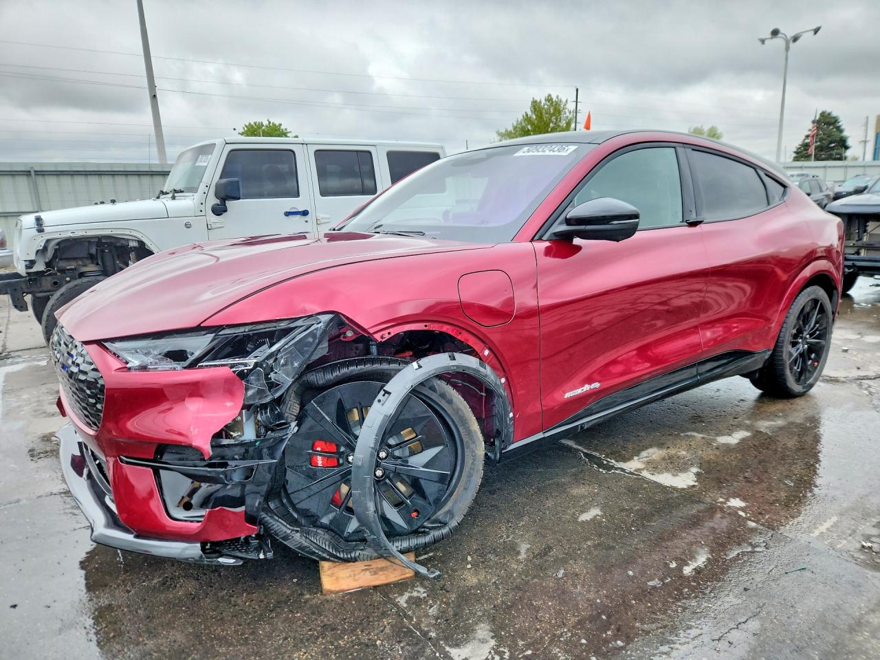 2025 Ford Mustang Mach-E GT, VIN 3FMTK4SX0SMA13643 — Front end