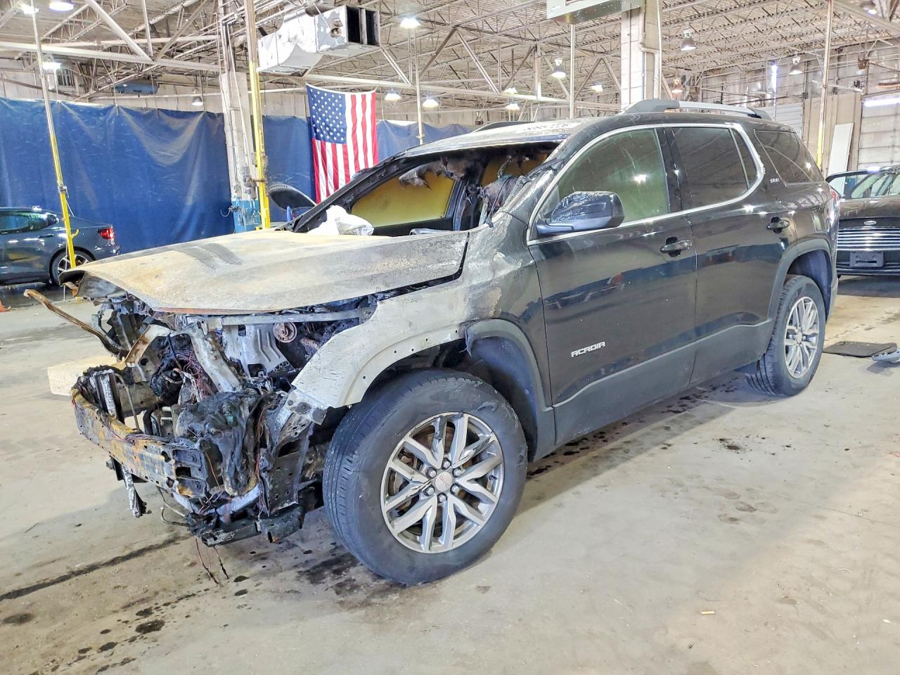 2019 GMC Acadia SLE, VIN 1GKKNSLS2KZ193628 — Engine fire