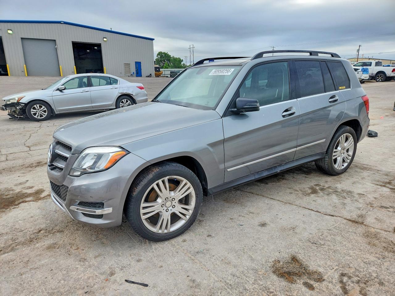 2015 Mercedes-Benz GLK 350, VIN WDCGG8JB9FG381379 — Interior fire