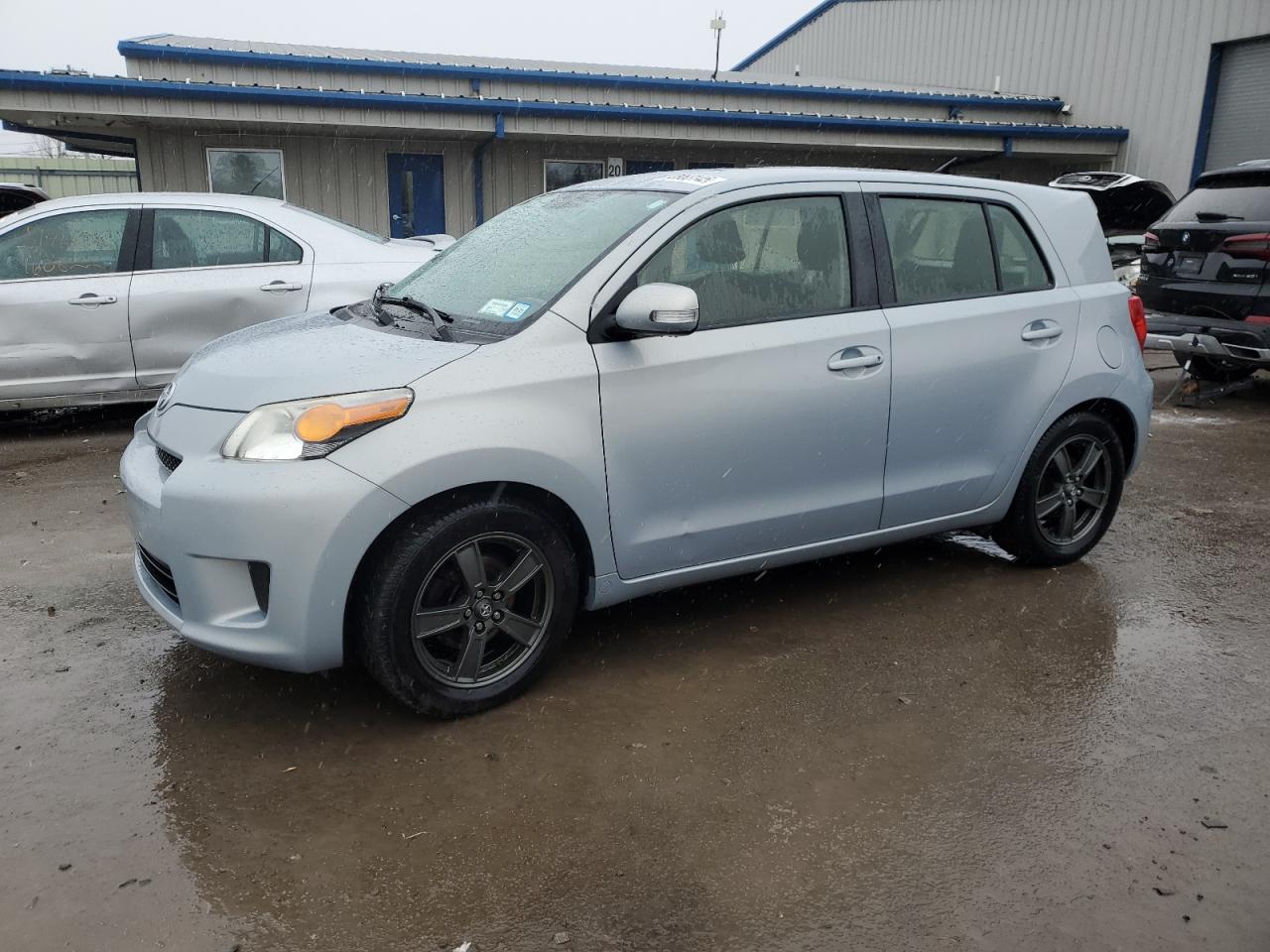 2013 Scion xD, VIN JTKKUPB41D1037749 — Roof