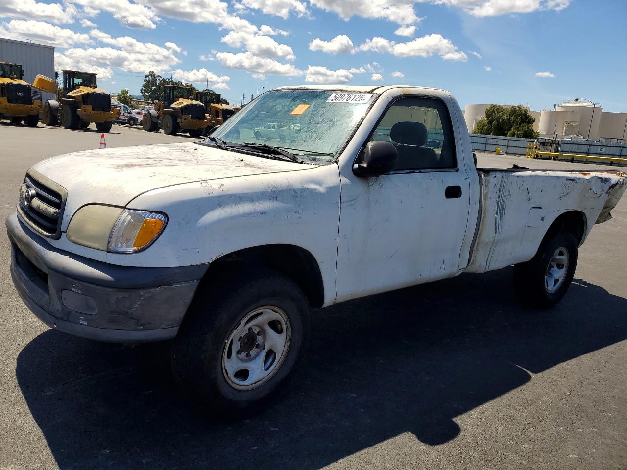 2000 Toyota Tundra, VIN 5TBJN3217YS107853 — Prior damage history