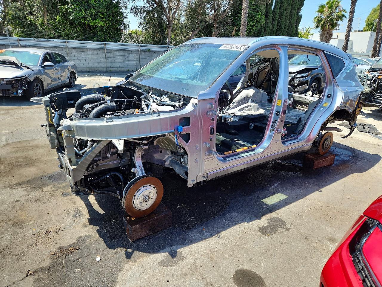 2025 Genesis GV80 Prestige, VIN KMUHEESC7SU262986 — Stripped