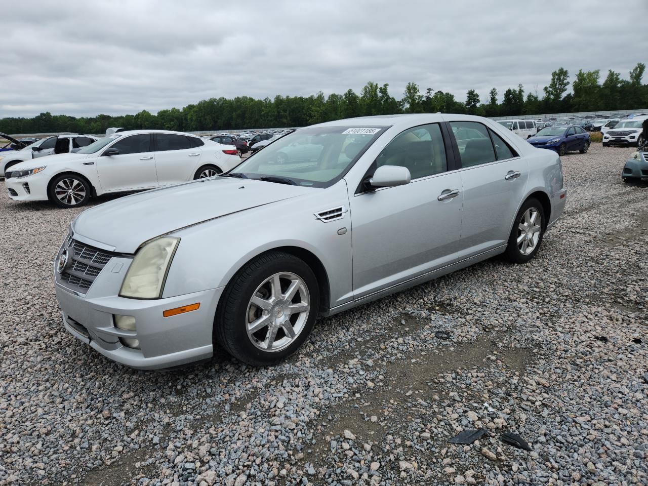 2011 Cadillac STS RWD, VIN 1G6DW6ED7B0105820 — Перед
