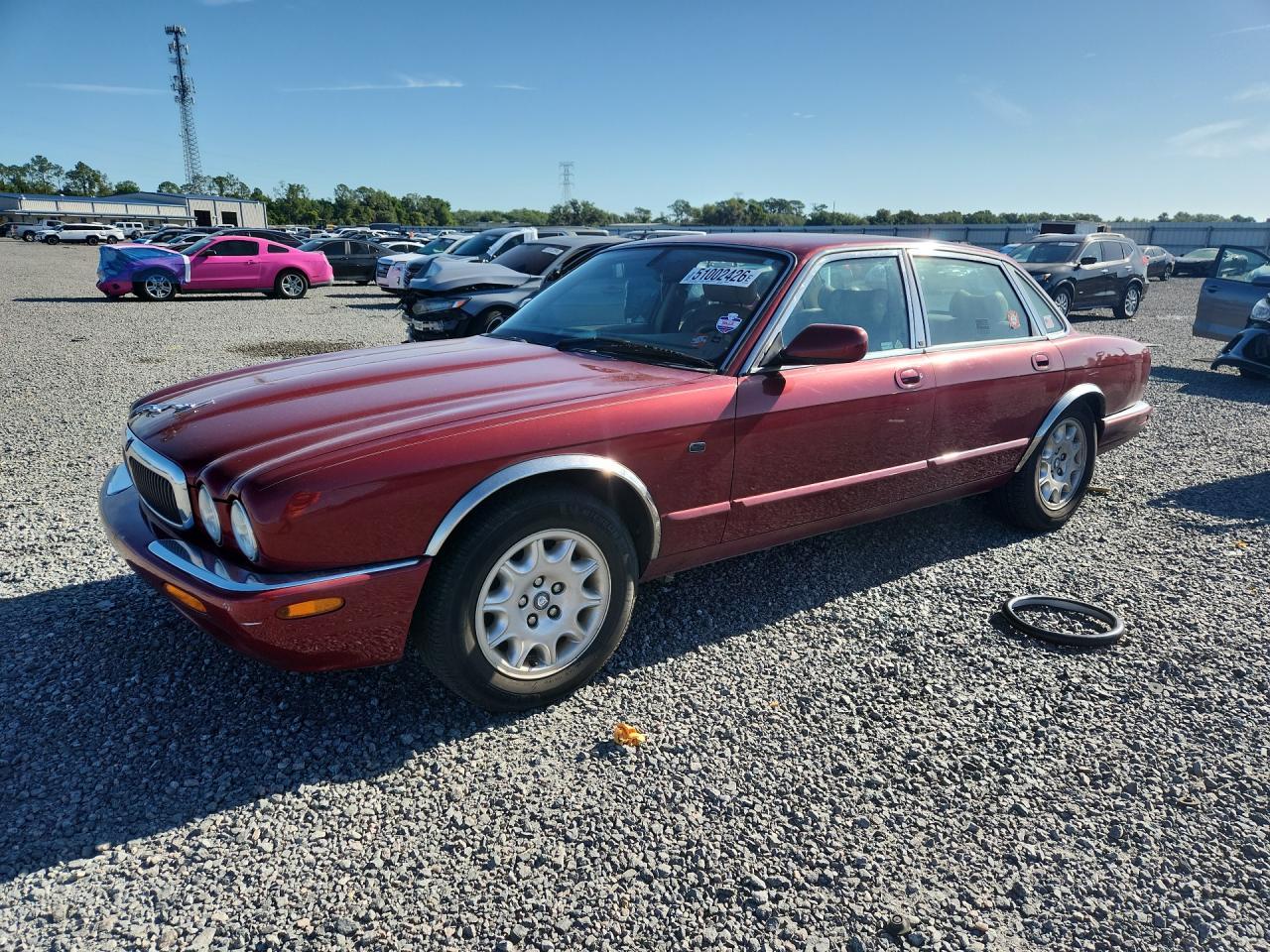 2002 Jaguar XJ 8, VIN SAJDA14C82LF40386 — Rear end