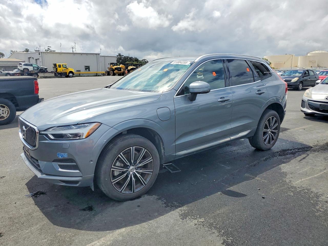 2020 Volvo XC60 Inscription, VIN YV4BR0DL9L1512757 — Interior fire