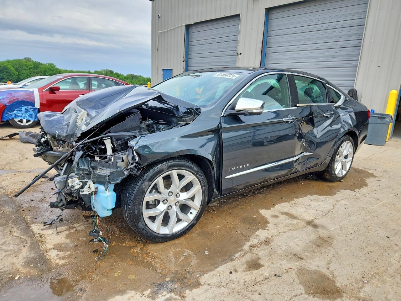2018 Chevrolet Impala Premier, VIN 2G1125S3XJ9141208 — Side