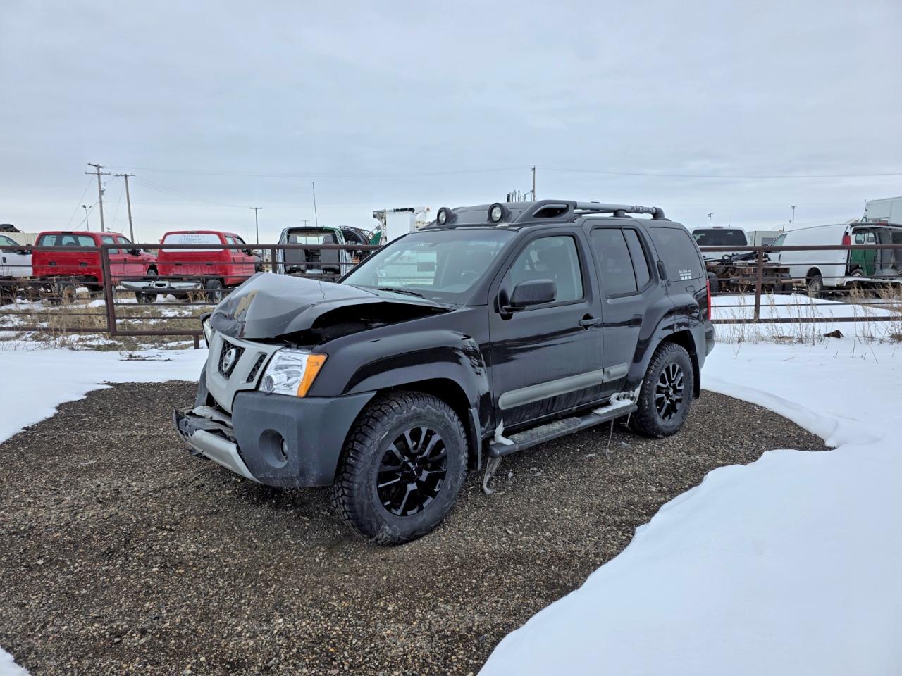2011 Nissan Xterra Pro-4X, VIN 5N1AN0NW8BC505106 — Front end