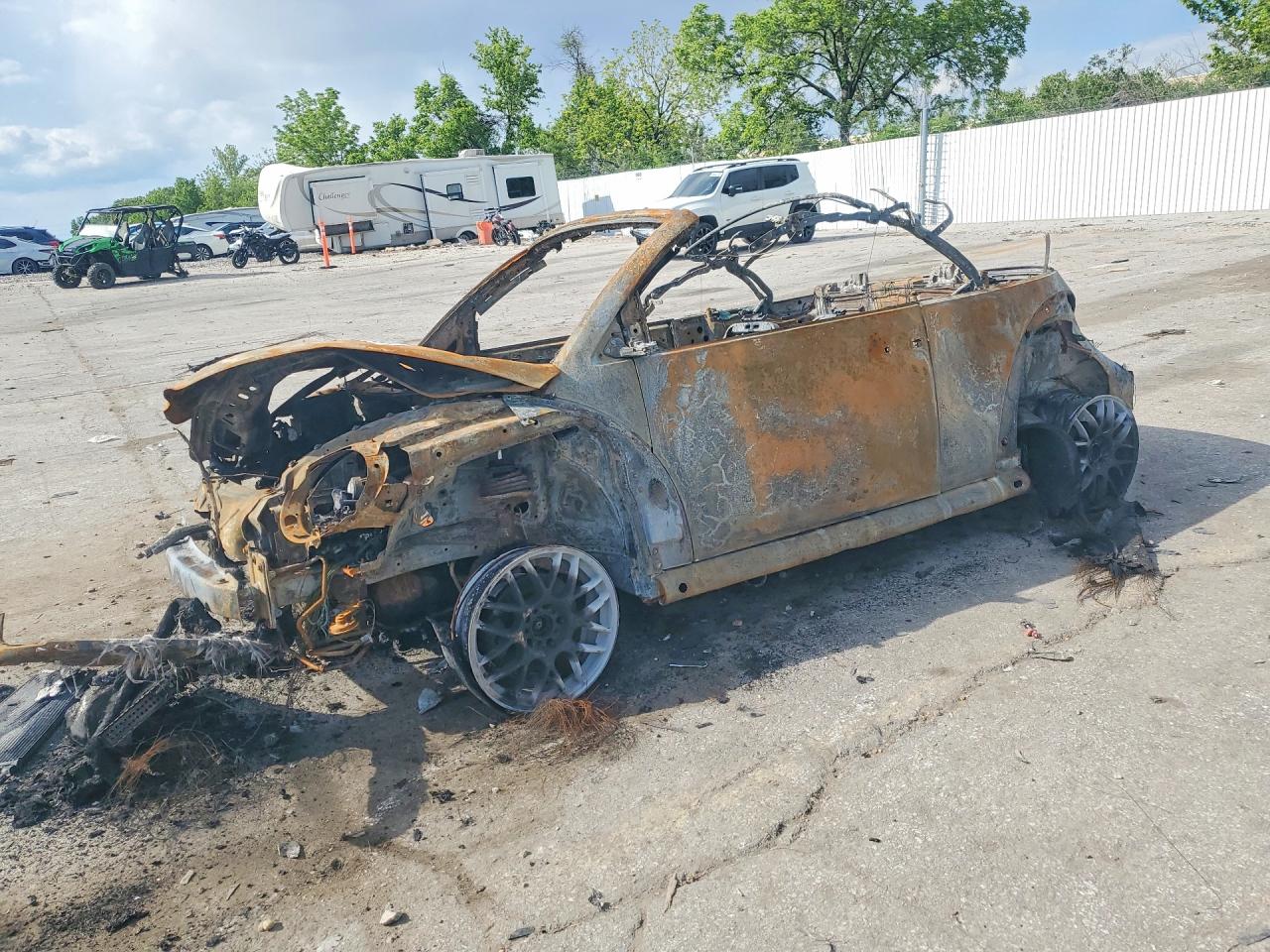 2003 Volkswagen Beetle GLS, VIN 3VWCK21Y03M311417 — Burn