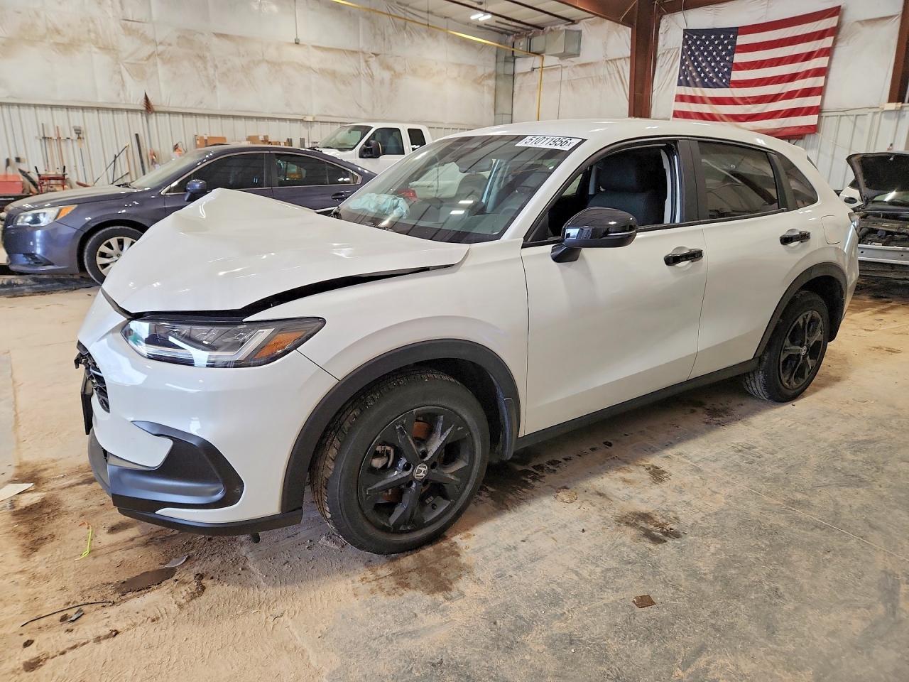 2026 Honda HR-V LX, VIN 3CZRZ2H34TM716290 — Undercarriage