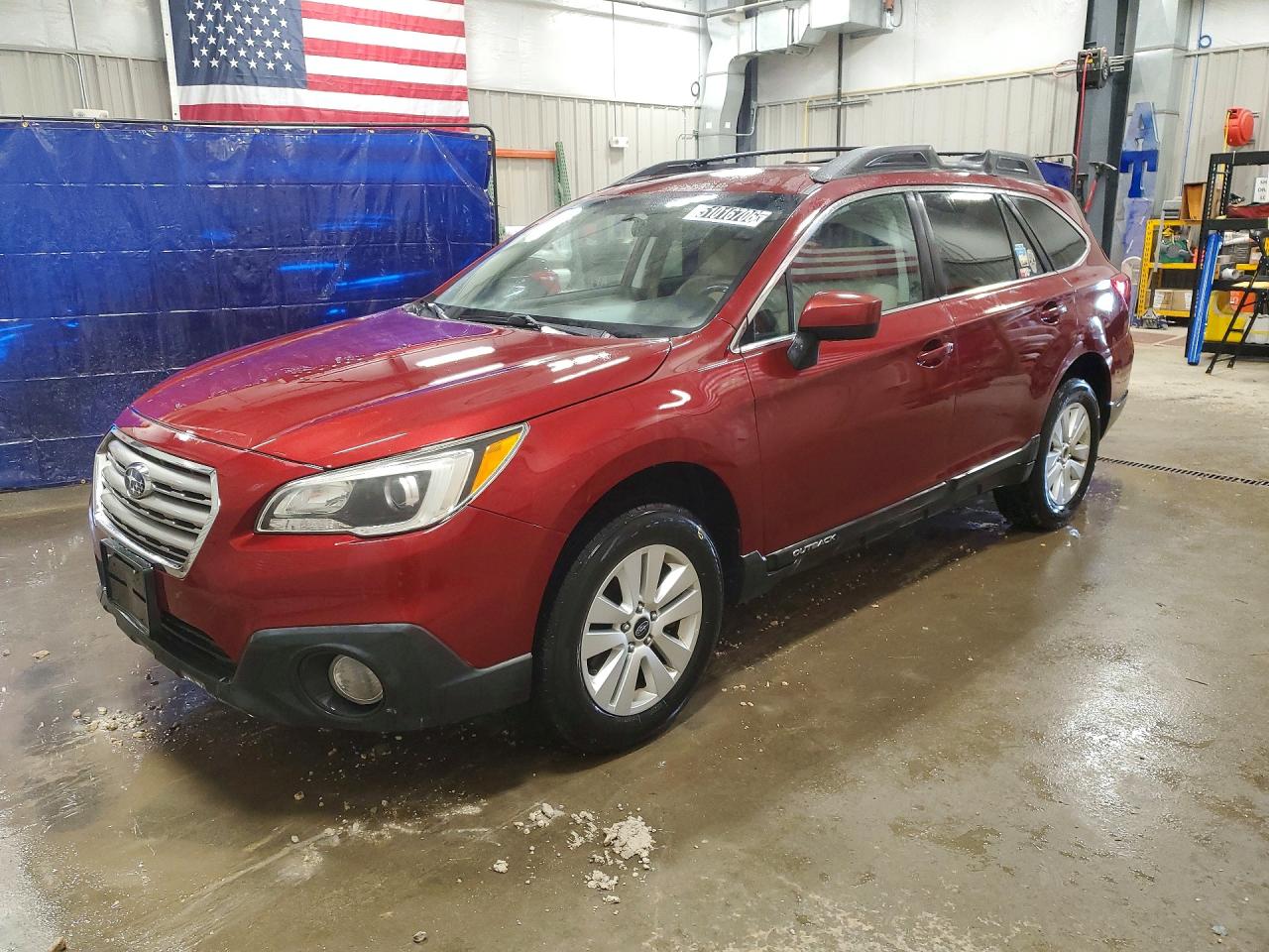 2016 Subaru Outback Premium, VIN 4S4BSACC4G3281898 — Side
