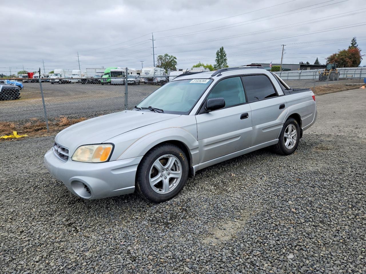 2003 Subaru Baja Special Sports, VIN 4S4BT62C337112714 — Front end