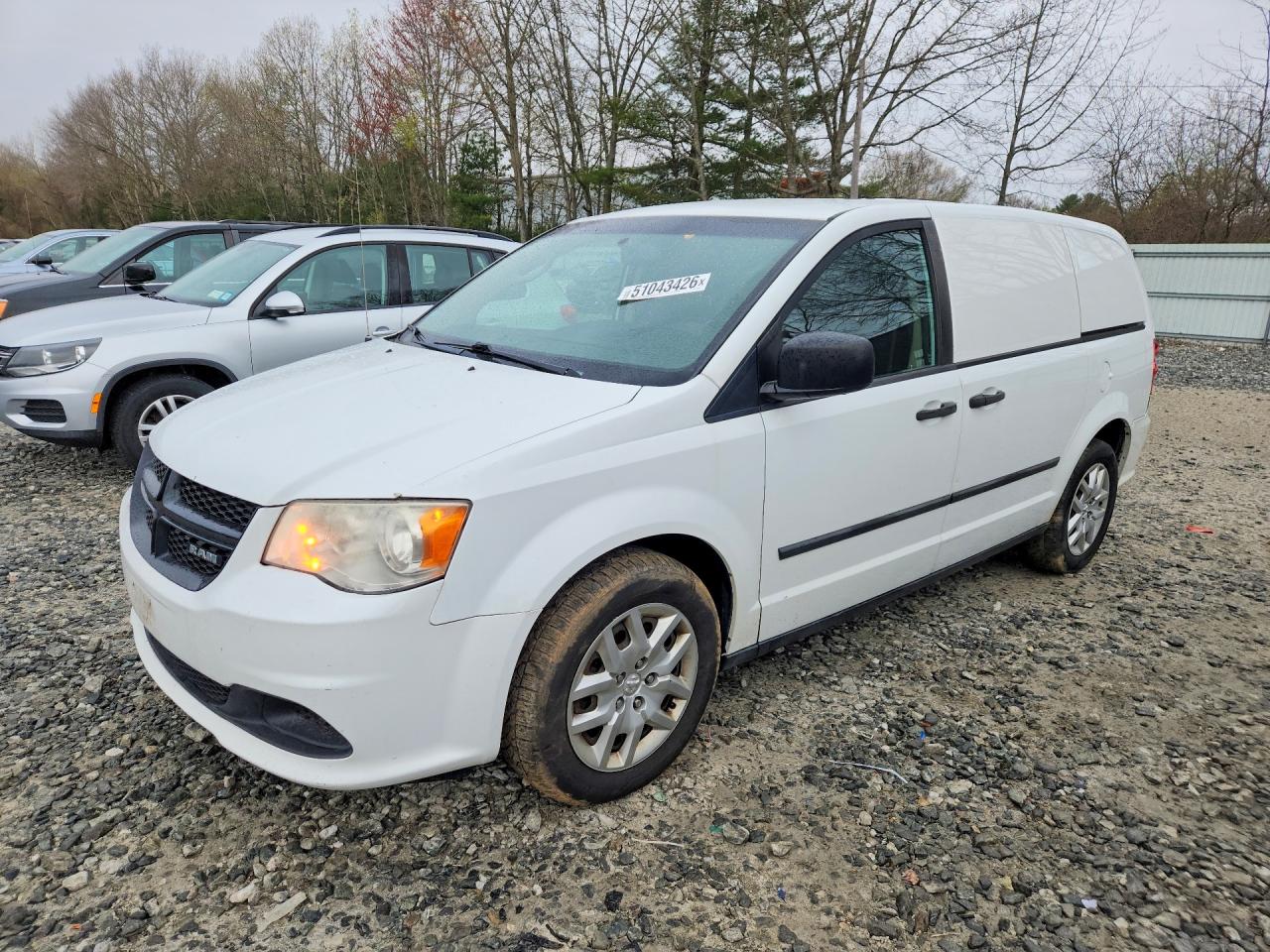 2014 Ram Cargo Van Tradesman, VIN 2C4JRGAG0ER451134 — Minor dents and scratches