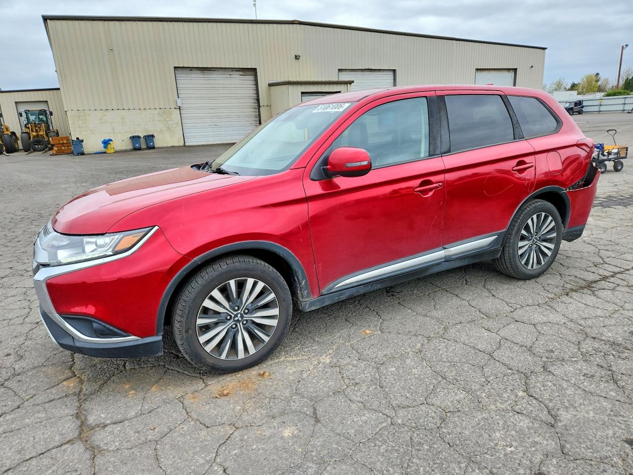 2020 Mitsubishi Outlander SE, VIN JA4AD3A3XLZ004442 — Rear end