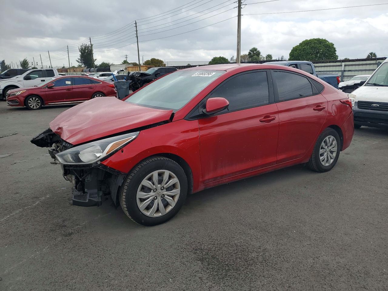 2020 Hyundai Accent SE, VIN 3KPC24A67LE122268 — Front end
