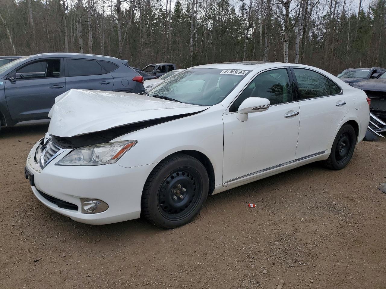 2012 Lexus ES 330, VIN JTHBK1EG2C2480161 — Front end