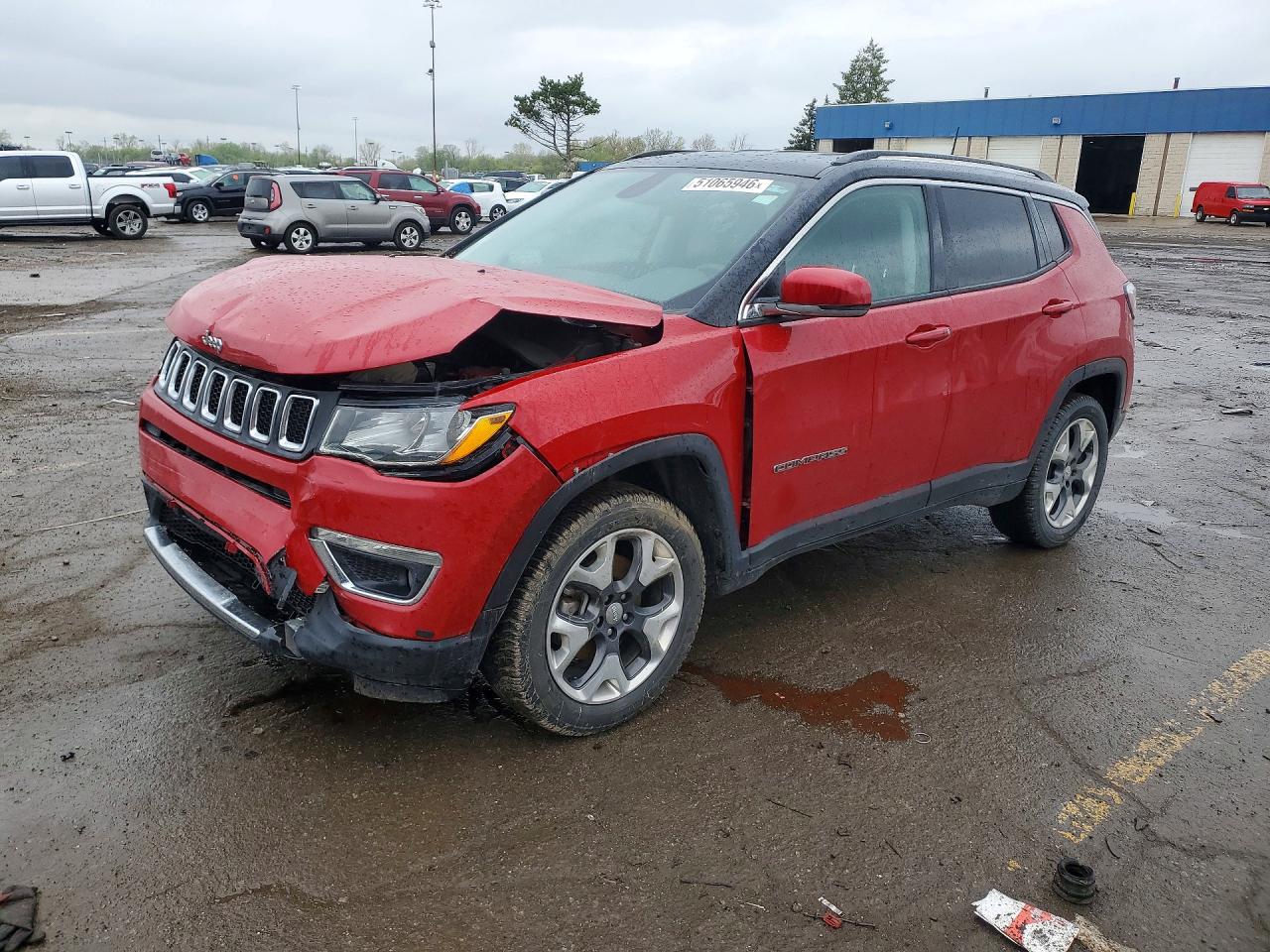 2019 Jeep Compass Limited, VIN 3C4NJDCB8KT645833 — Front end