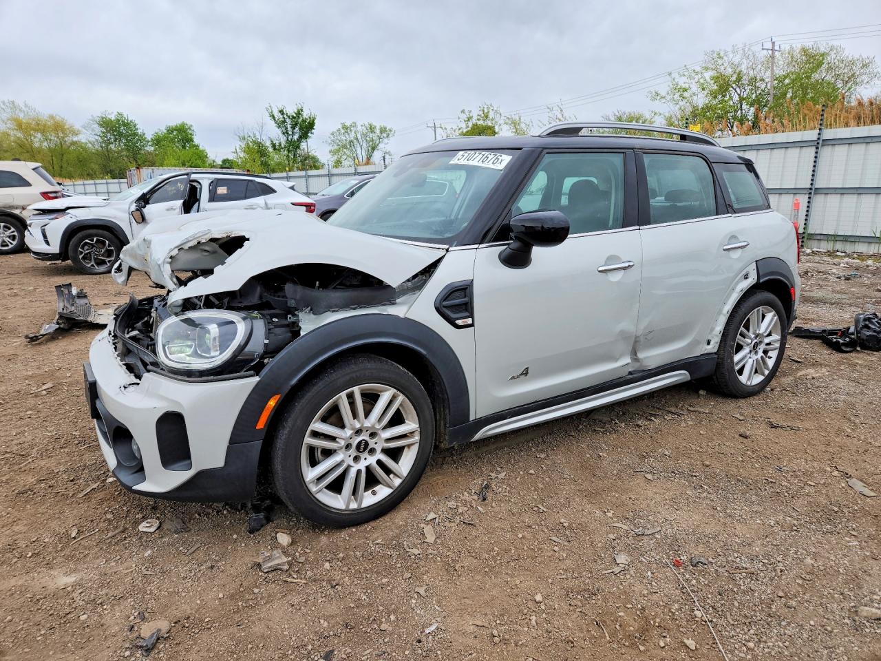 2022 MINI Countryman Cooper, VIN WMZ43BR02N3N41905 — Front end