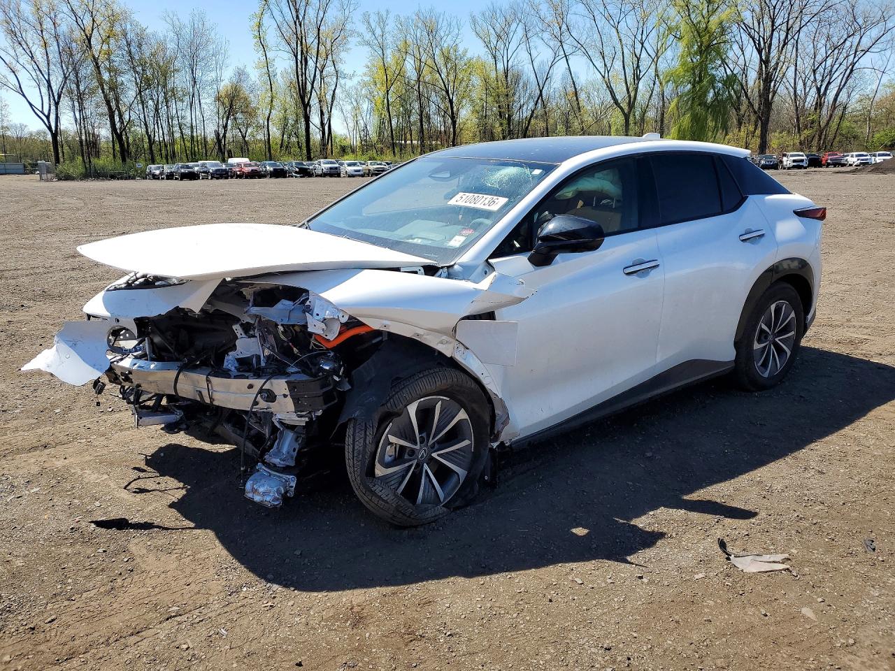 2025 Lexus RZ 450e Premium, VIN JTJAAAAB2SA029050 — Front end