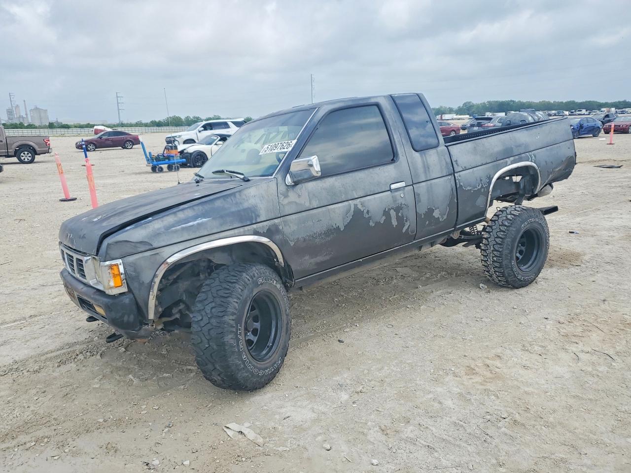 1994 Nissan Frontier SE, VIN 1N6HD16Y2RC335926 — Rear end