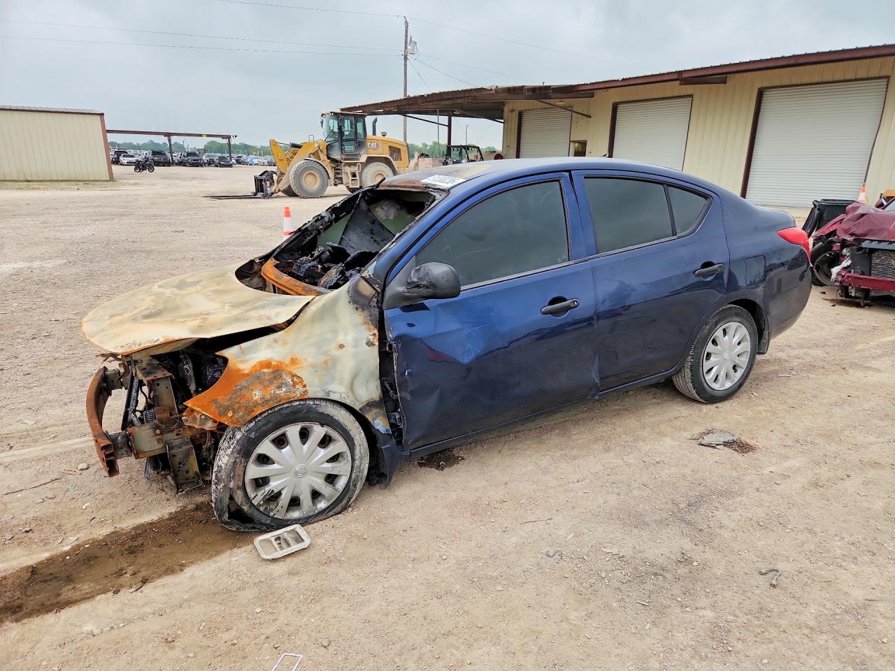 2014 Nissan Versa SV, VIN 3N1CN7AP9EL804247 — Engine fire