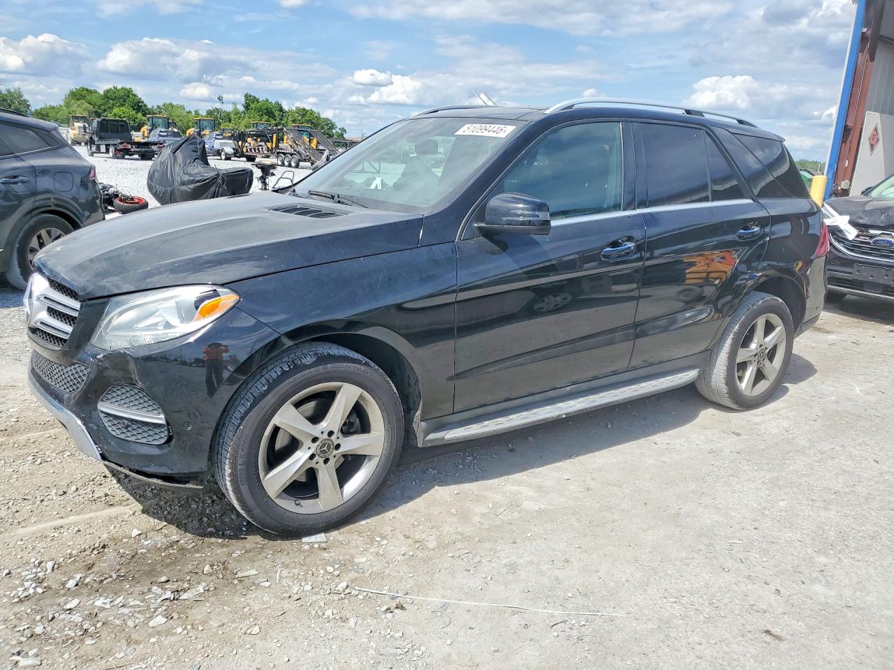 2018 Mercedes-Benz GLE 350, VIN 4JGDA5JB6JB004549 — Front end