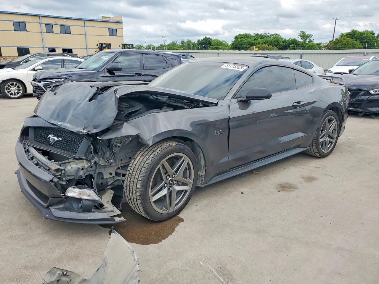 2016 Ford Mustang GT, VIN 1FA6P8CF1G5322881 — Front end