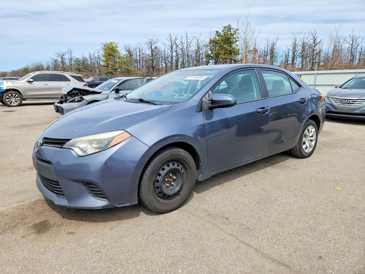 2014 Toyota Corolla LE, VIN 2T1BURHE7EC201361 — Minor dents and scratches