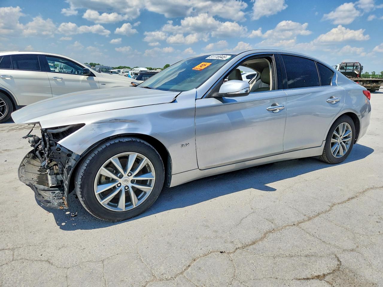 2017 Infiniti Q50 Premium, VIN JN1EV7AP8HM736624 — Auction photo