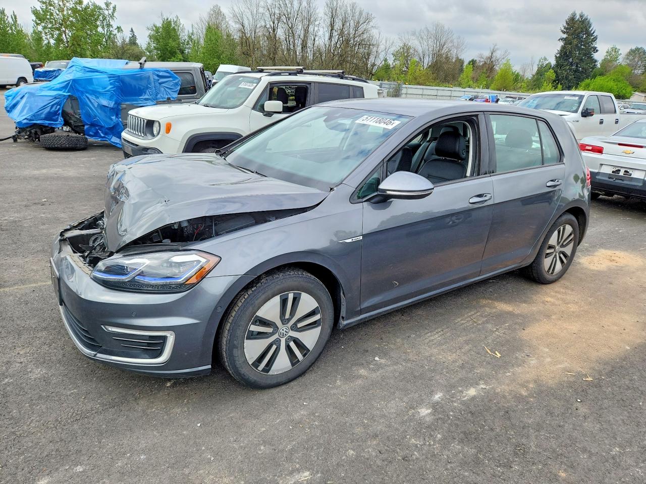 2019 Volkswagen Golf SEL Premium, VIN WVWPR7AU0KW909175 — Front end