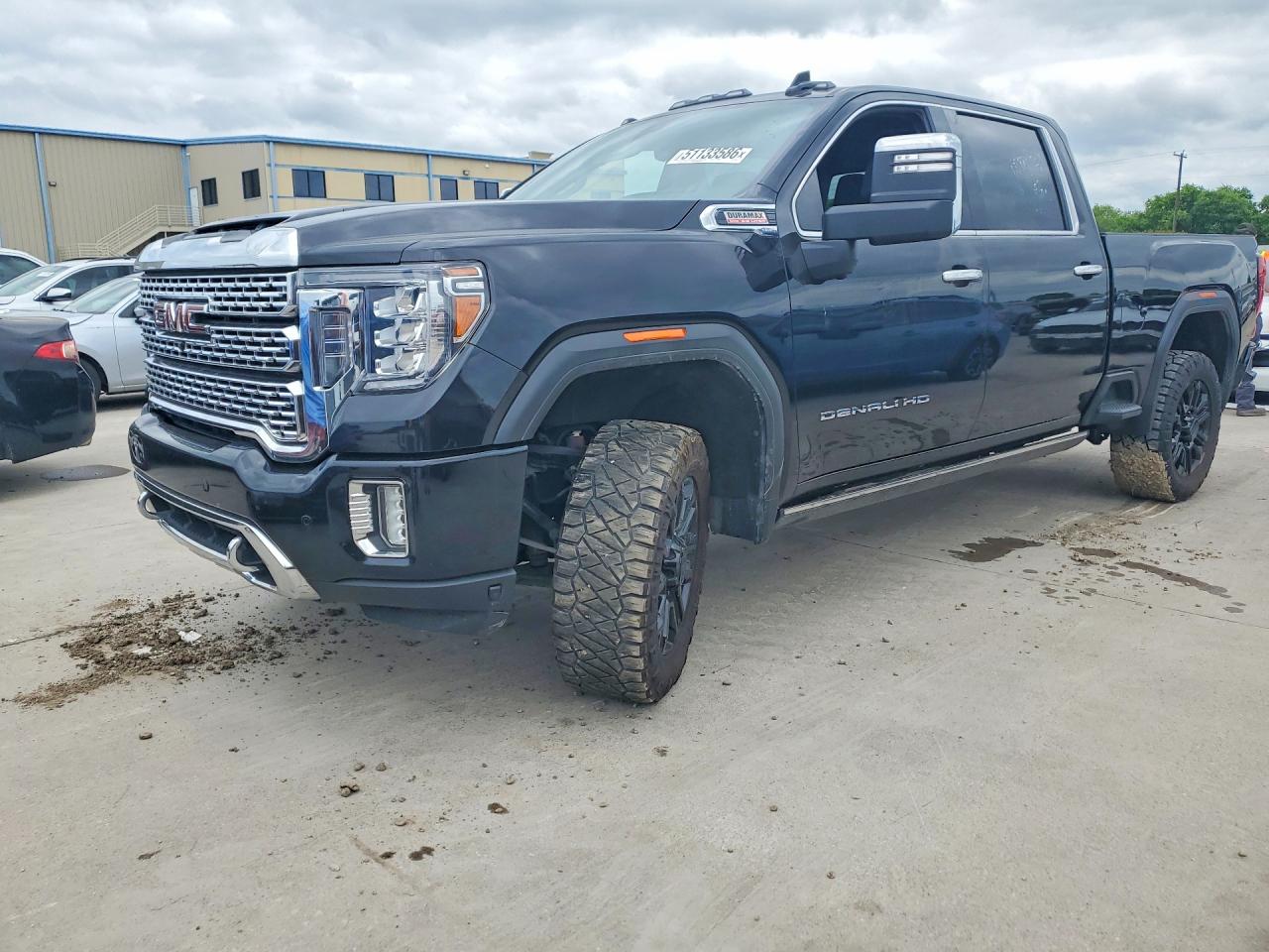 2022 GMC Sierra 2500HD Denali, VIN 1GT49REY6NF350649 — Vandalism
